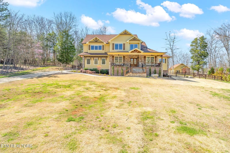441 Timberhead Ln, Louisville, TN 37777