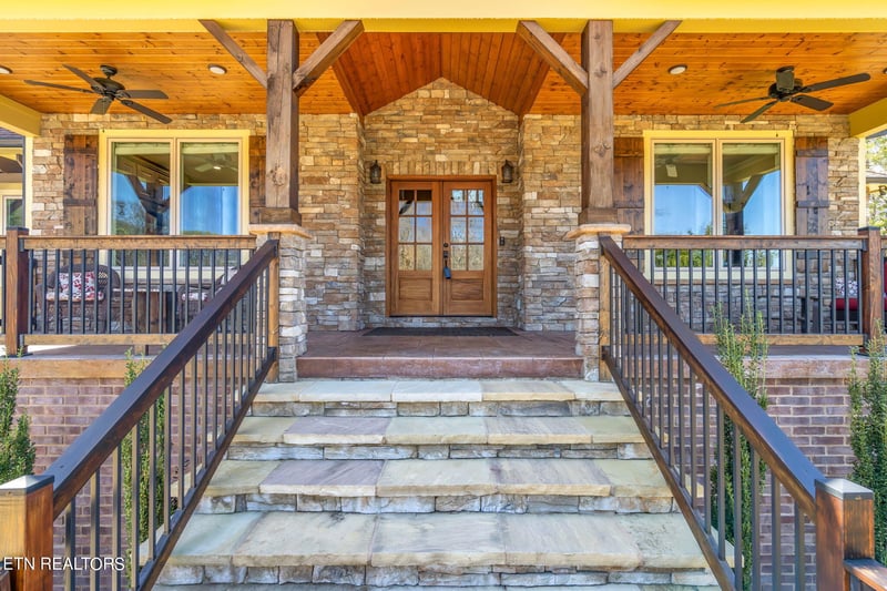 441 Timberhead Ln, Louisville, TN 37777