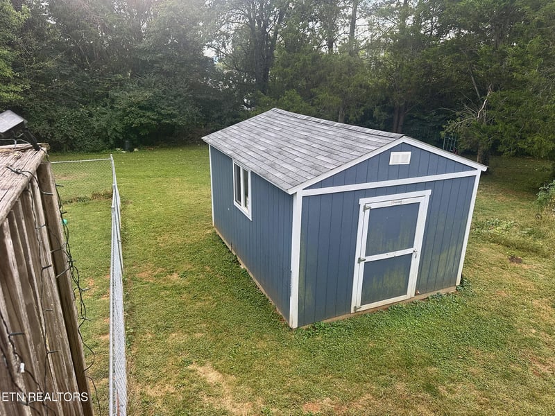 4410 Hallsdale Cir, Knoxville, TN 37938