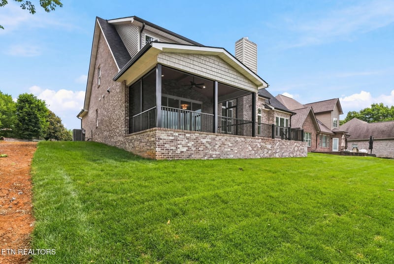 4412 Redrock Ln, Knoxville, TN 37938