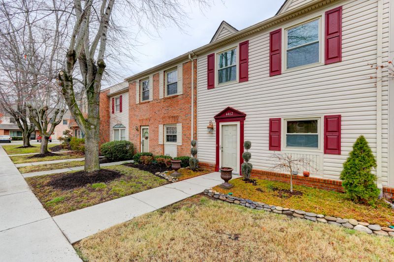 4412 Washington Ct #3, Knoxville, TN 37917