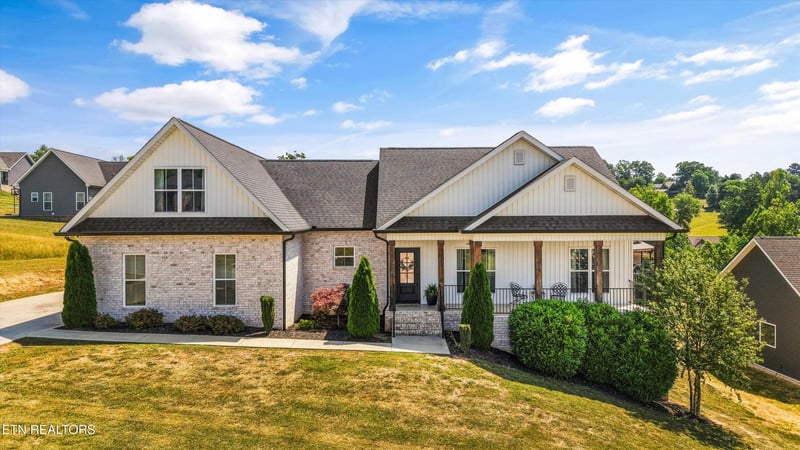 4413 Earl Bryan Ln, Knoxville, TN 37938
