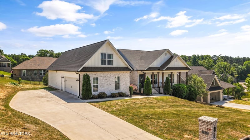 4413 Earl Bryan Ln, Knoxville, TN 37938