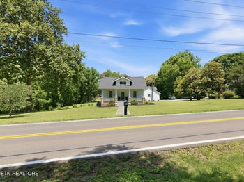 4413 Tazewell Pike, Knoxville, TN 37918