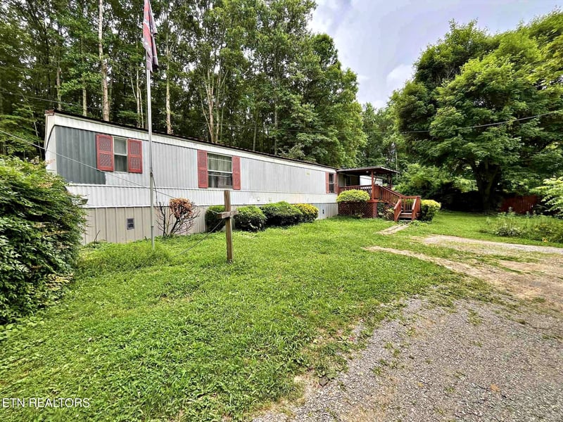 4417 River Rd, Ten Mile, TN 37880