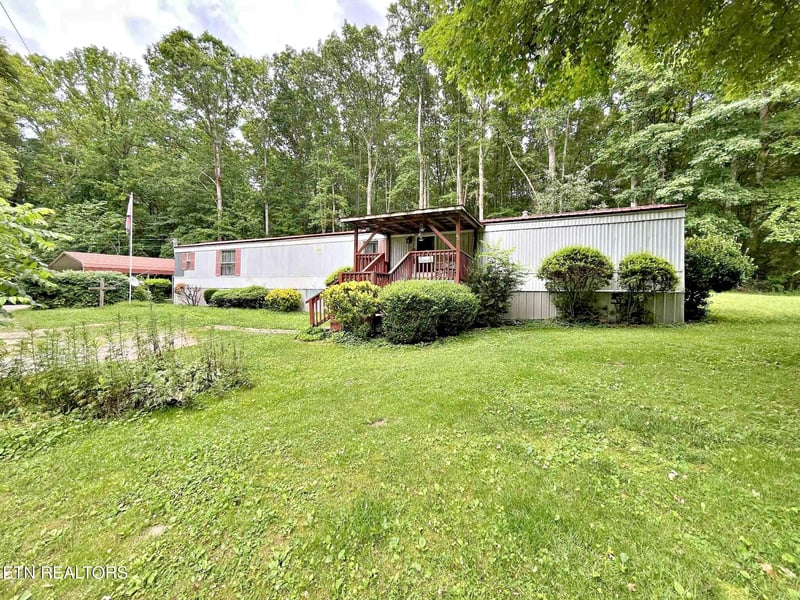 4417 River Rd, Ten Mile, TN 37880