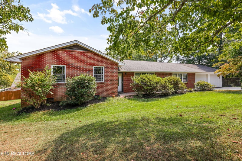 4418 NE Garden, Knoxville, TN 37918