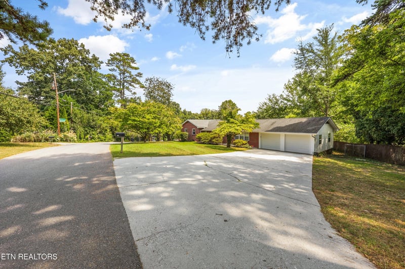4418 NE Garden, Knoxville, TN 37918