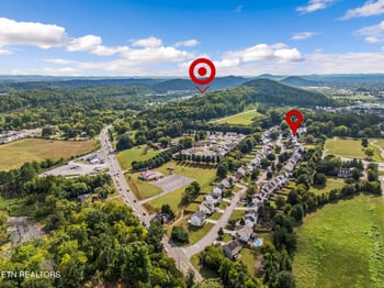 4419 Aylesbury Dr, Knoxville, TN 37918