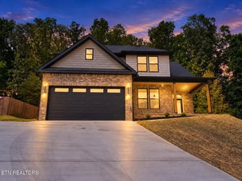 4419 Platinum Dr, Knoxville, TN 37938