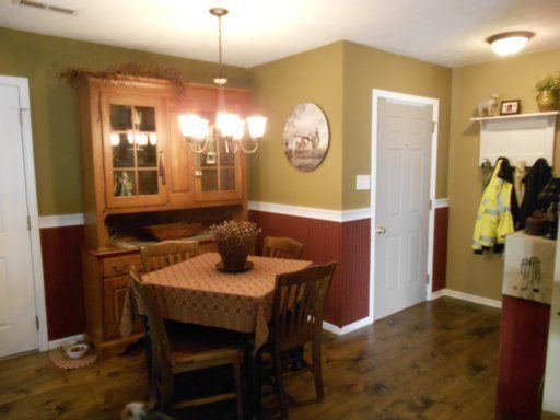 442 Executive Meadows Dr, Lenoir City, TN 37771