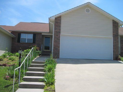 442 Executive Meadows Driv, Lenoir City, TN 37771