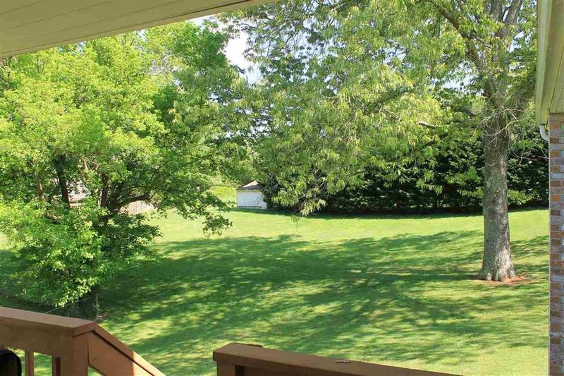 442 Fox Dr, Morristown, TN 37814