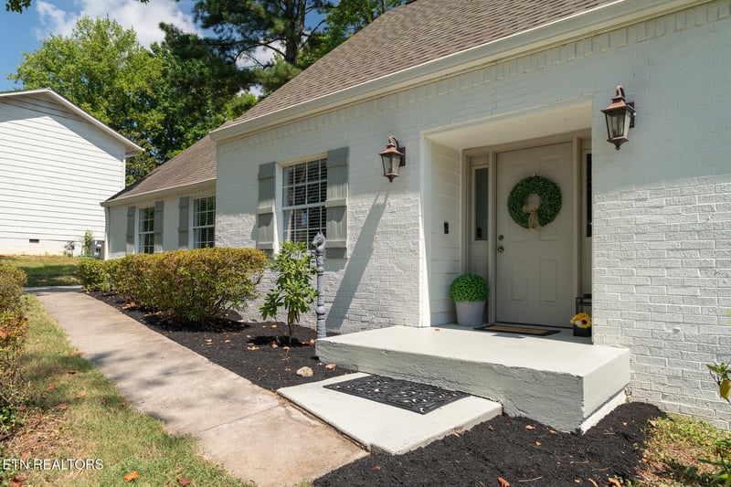 442 Russfield Dr, Knoxville, TN 37934