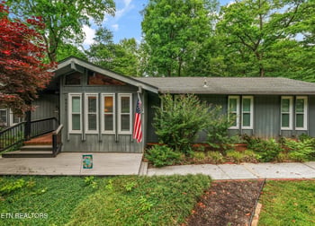 4420 Edgewood Rd, Louisville, TN 37777
