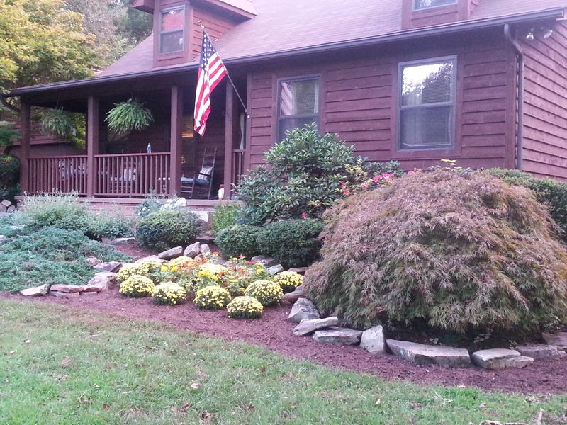 4423 Pinehurst Rd, Louisville, TN 37777