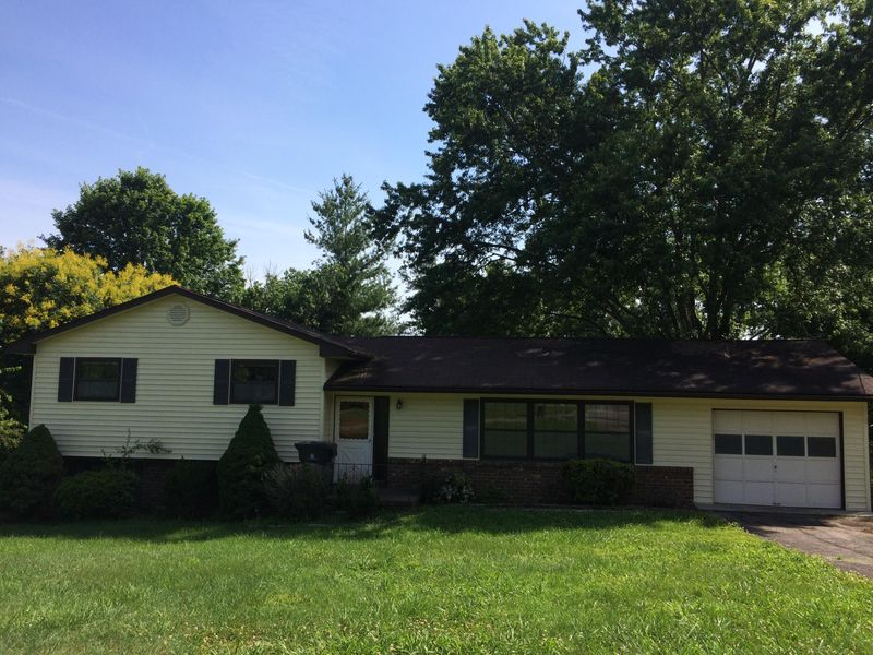 4424 Crestfield Rd, Knoxville, TN 37921
