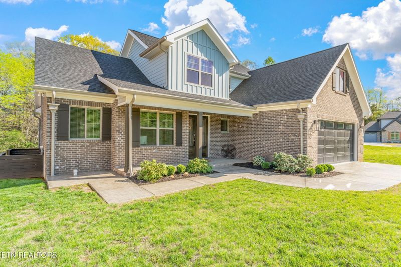 443 Cape Cod Light, Loudon, TN 37774