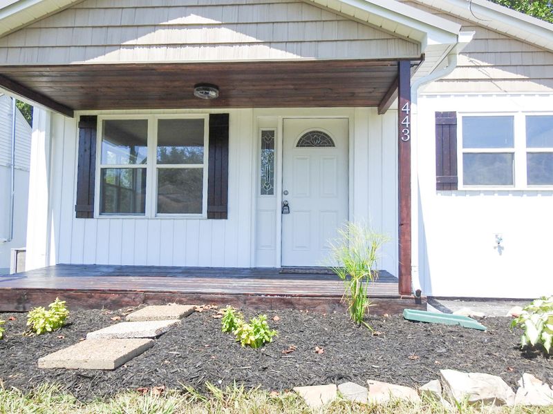 443 Maple St, Harriman, TN 37748