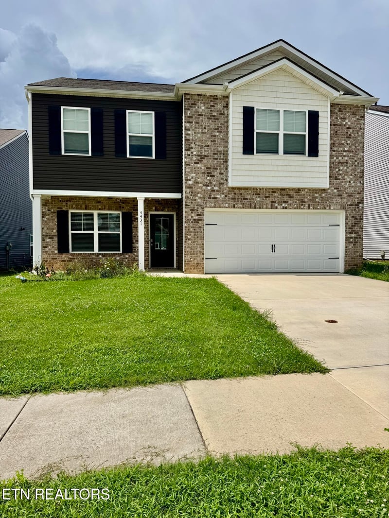 4431 Judith Fox Ln, Knoxville, TN 37938