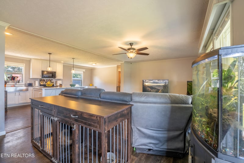 4434 Anna Maria, Strawberry Plains, TN 37871