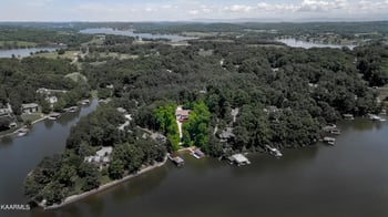 4438 Forrest Ridge Dr, Louisville, TN 37777