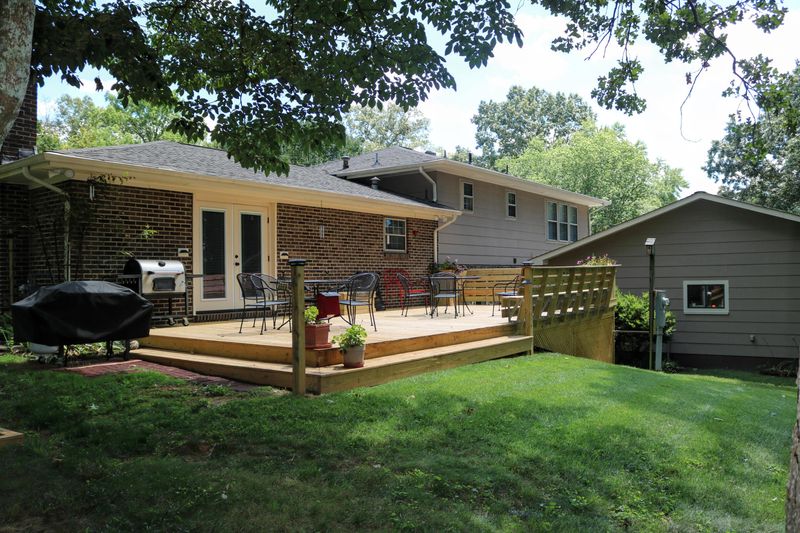 444 Link Dr, Alcoa, TN 37701