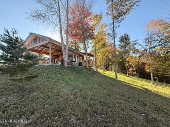 444 Roses Creek Rd, Clairfield, TN 37715