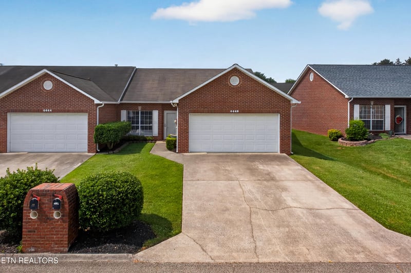 4448 Broadmeadow Way, Knoxville, TN 37912