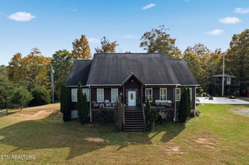 445 - 443 Leighton Ln, Jacksboro, TN 37757