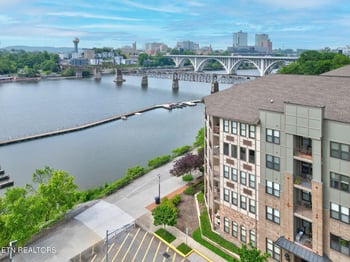 445 W Blount Ave #210, Knoxville, TN 37920