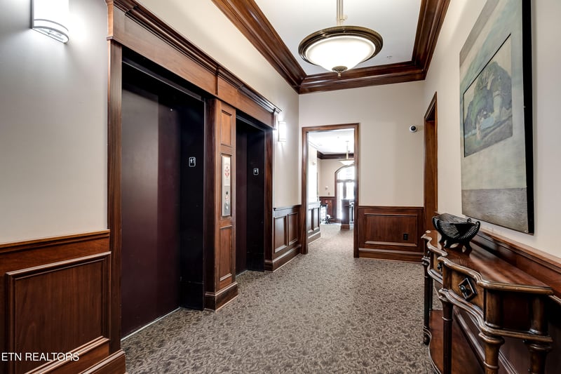 445 W Blount Ave #213, Knoxville, TN 37920