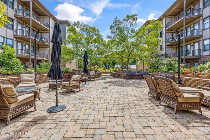 445 W Blount Ave #428, Knoxville, TN 37920