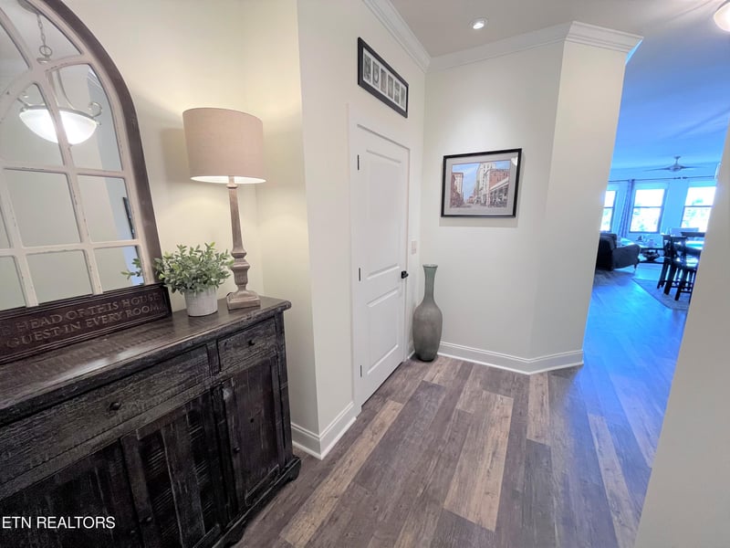 445 W Blount Ave #517, Knoxville, TN 37920