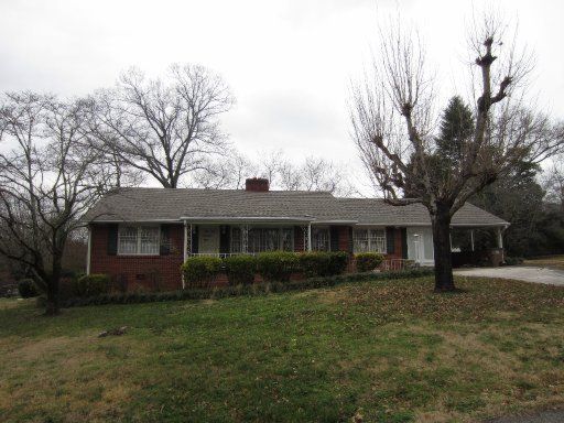 4453 Tynemouth Dr, Knoxville, TN 37914