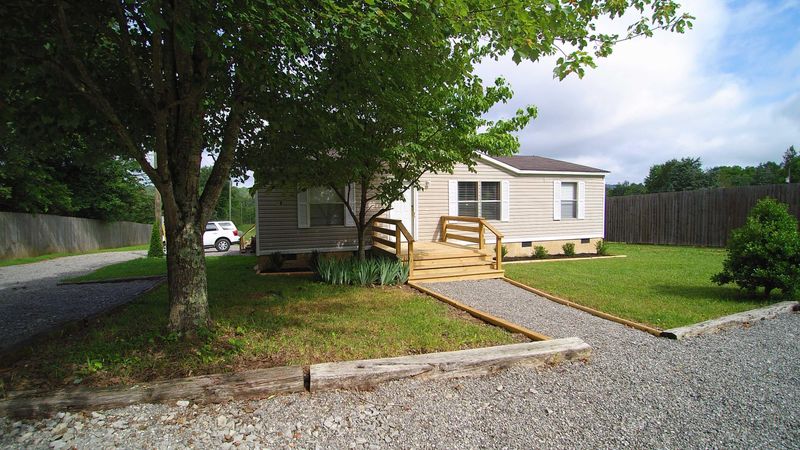 4455 Matlock Bend Rd, Loudon, TN 37774