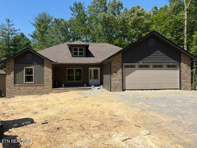 446 Beachwood Dr, Crossville, TN 38558