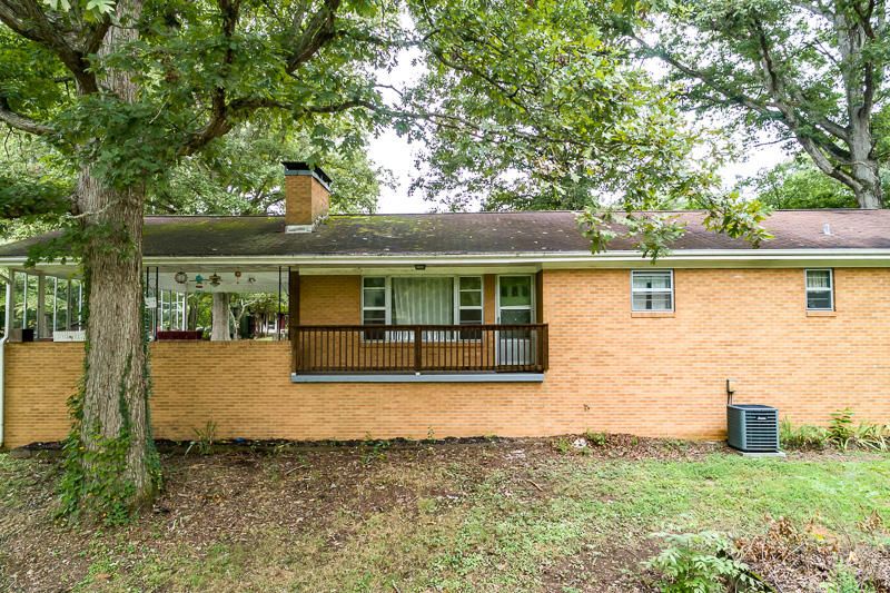 446 Powder House Rd, Powell, TN 37849