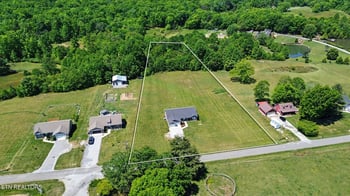 446 Stanley Hood Rd, Crossville, TN 38571