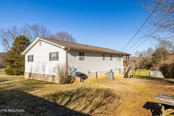 4462 Rocky Branch Rd, Walland, TN 37886
