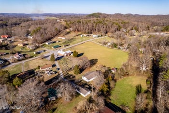 4462 Rocky Branch Rd, Walland, TN 37886