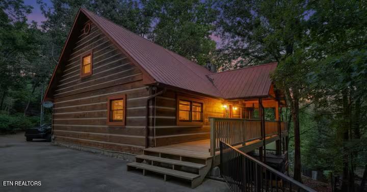 447 Lakeside Rd, Vonore, TN 37885