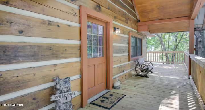 447 Lakeside Rd, Vonore, TN 37885