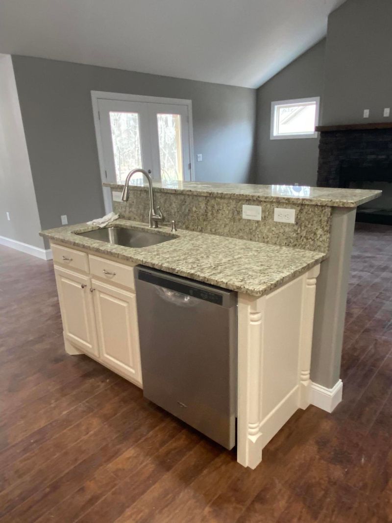 447 Spruce Loop, Crossville, TN 38555
