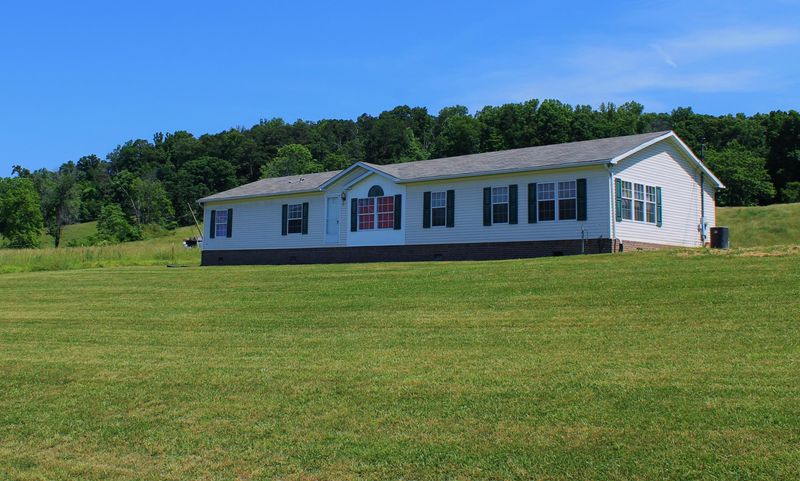 447 Tampico Rd, Rutledge, TN 37861