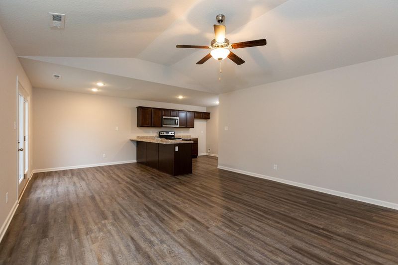 448 Contentment Ln, Knoxville, TN 37920