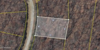 45 Brenningham Ln, Crossville, TN 38558