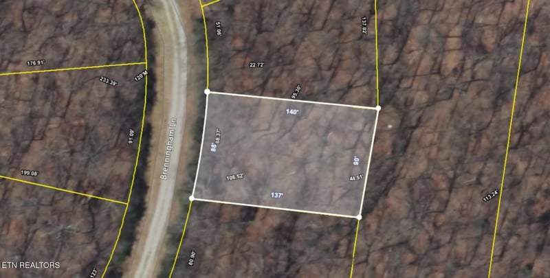 45 Brenningham Ln, Crossville, TN 38558