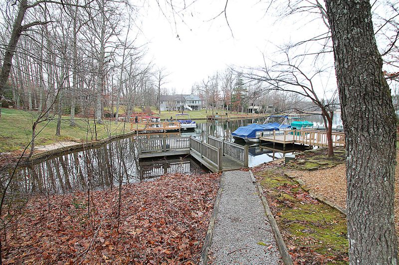 45 Hickory Cove Ln, Fairfield Glade, TN 38558
