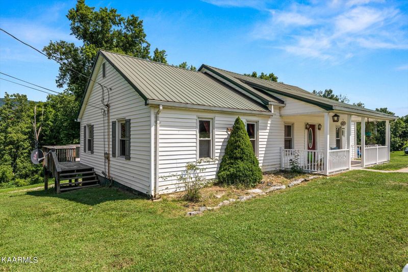 450 Bluff Rd, Rutledge, TN 37861